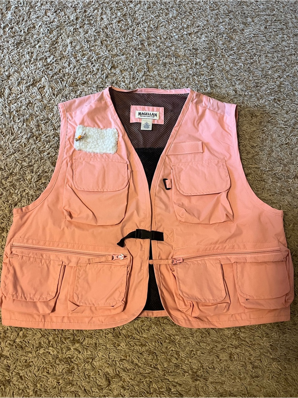 Magellan Outdoors Women’s Pink Utility Fishing Vest